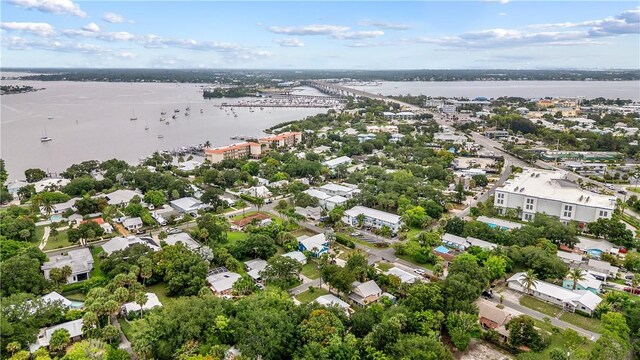 709 SW Bryant Ave, Stuart, FL 34994 - photo 33
