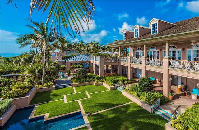 425 Indies Dr, Vero Beach, FL 32963 - view of property's community with a gazebo and a yard