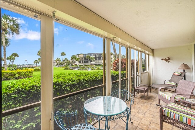 view of sunroom / solarium