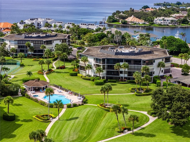 bird's eye view featuring a water view