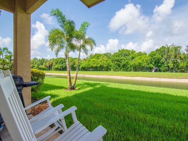 exterior space featuring a yard