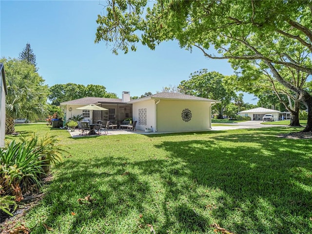 view of yard with a patio