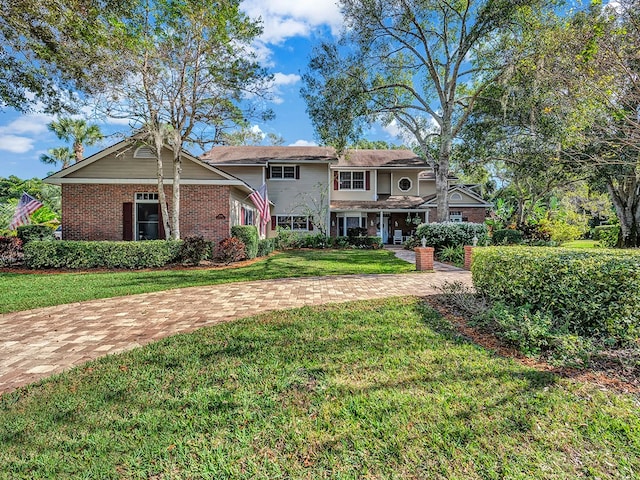 view of front of house with a front lawn