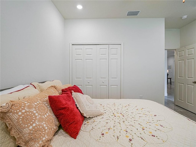 bedroom featuring a closet