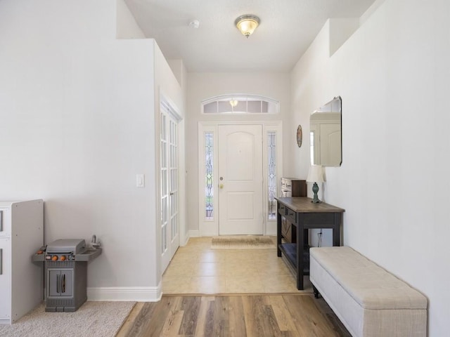 1206 Briarcliff Ct, Sebastian, FL 32958 - entryway featuring baseboards