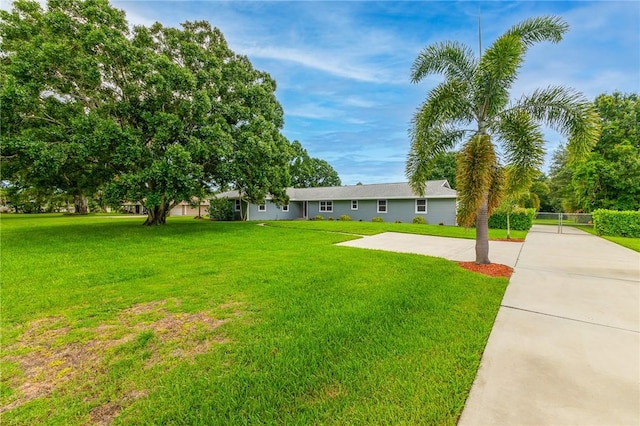 736 34th Ter, Vero Beach, FL 32968 - photo 1