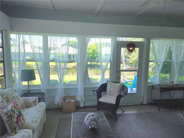 sunroom / solarium with outdoor lounge area