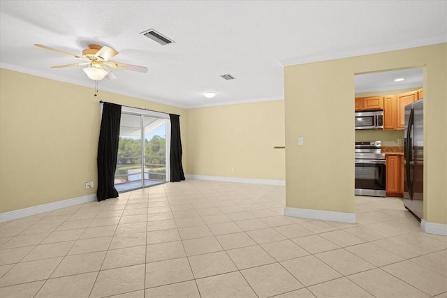 1845 Robalo Dr Unit 201D, Vero Beach, FL 32960 - unfurnished room featuring visible vents, crown molding, baseboards, and ceiling fan