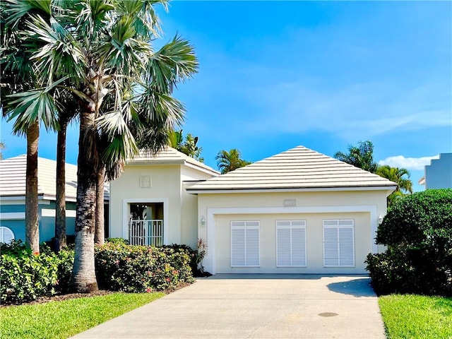 view of front of home featuring a garage