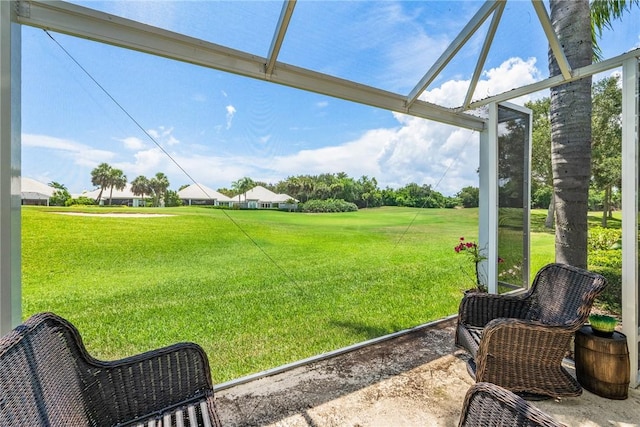 1135 Saint Georges Ln, Vero Beach, FL 32967 - view of grassy yard with golf course view