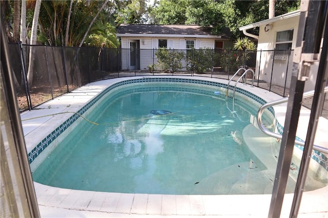 755 39th Ave, Vero Beach, FL 32968 - view of pool featuring fence