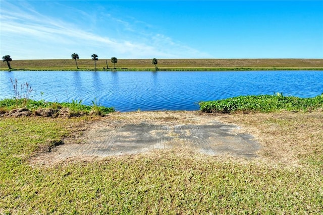 view of water feature