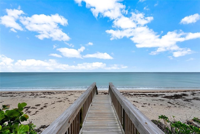 202 N Carmel Ct, Vero Beach, FL 32963 - surrounding community with a view of the beach and a water view