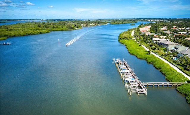 202 N Carmel Ct, Vero Beach, FL 32963 - aerial view with a water view