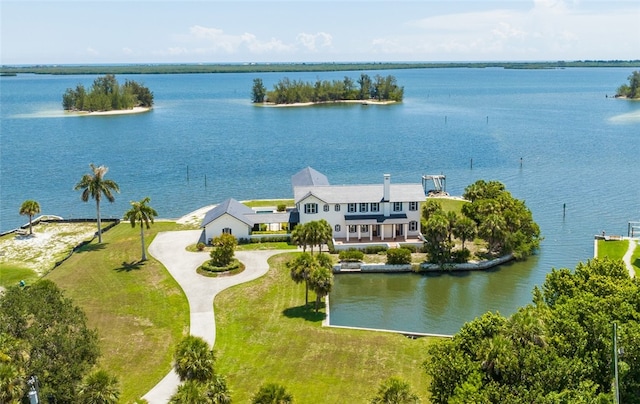 bird's eye view featuring a water view