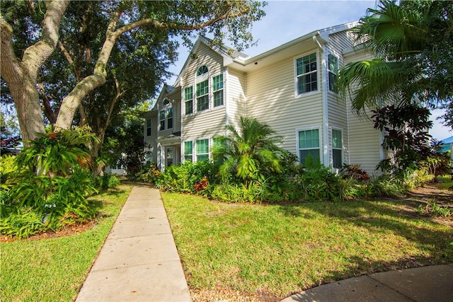 1914 Westminster Cir Unit 13-3, Vero Beach, FL 32966 - photo 3