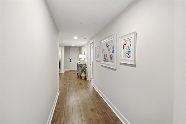 940 Turtle Cove Ln Unit 207, Vero Beach, FL 32963 - hallway with recessed lighting and dark wood-style floors