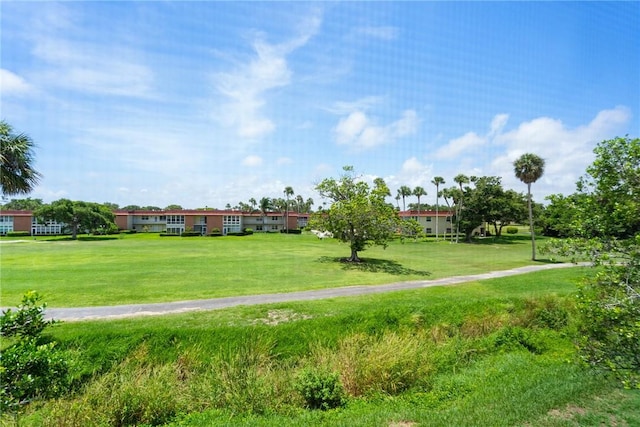 255 Grand Royale Cir Unit 204, Vero Beach, FL 32962 - view of community featuring a yard