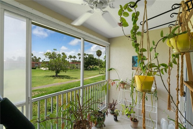 255 Grand Royale Cir Unit 204, Vero Beach, FL 32962 - sunroom / solarium with plenty of natural light