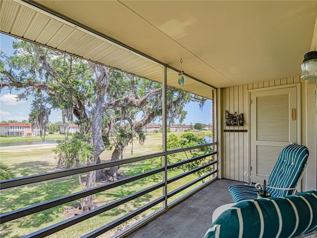 view of sunroom / solarium