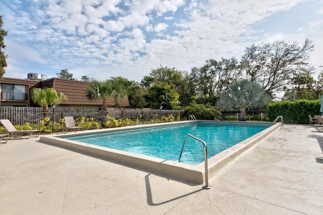 1166 6th Ave Unit 19C, Vero Beach, FL 32960 - community pool featuring a patio