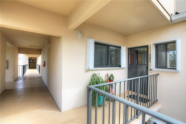 Listing photo 3 for 6175 S Mirror Lake Dr Unit 306, Sebastian FL 32958