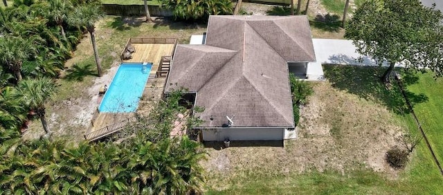 841 Carnation Dr, Sebastian, FL 32958 - aerial view of property and surrounding area with a pool area