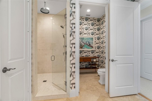 815 Starboard Dr, Vero Beach, FL 32963 - bathroom featuring a shower with door and toilet