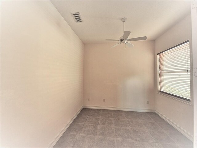 1825 Bridgepointe Cir Unit 15, Vero Beach, FL 32967 - photo 12