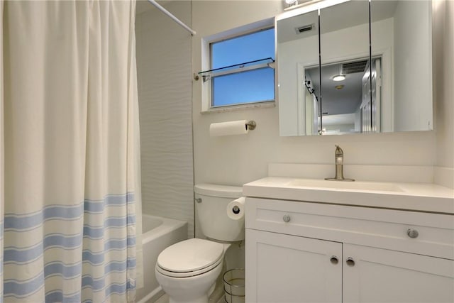 8520 US Highway 1 Unit 11E, Micco, FL 32976 - bathroom with vanity, visible vents, toilet, and shower / bath combo with shower curtain
