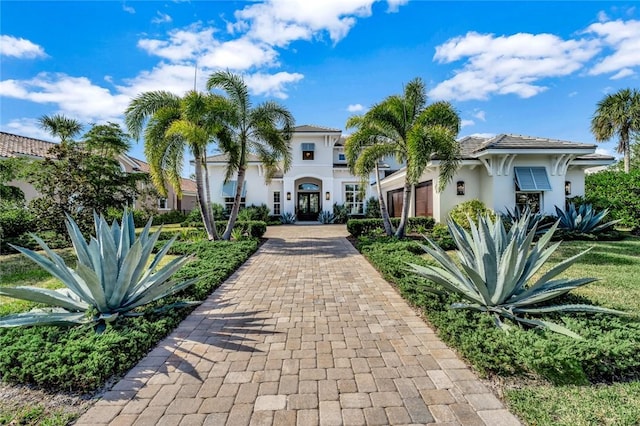 view of mediterranean / spanish-style home