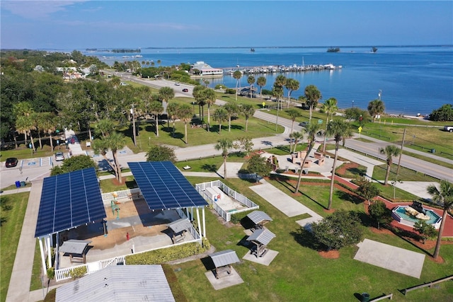 bird's eye view with a water view