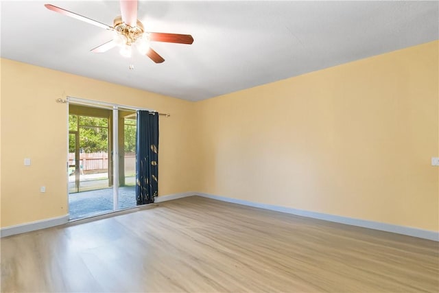 8365 104th Ct, Vero Beach, FL 32967 - unfurnished room featuring light wood-style flooring and ceiling fan