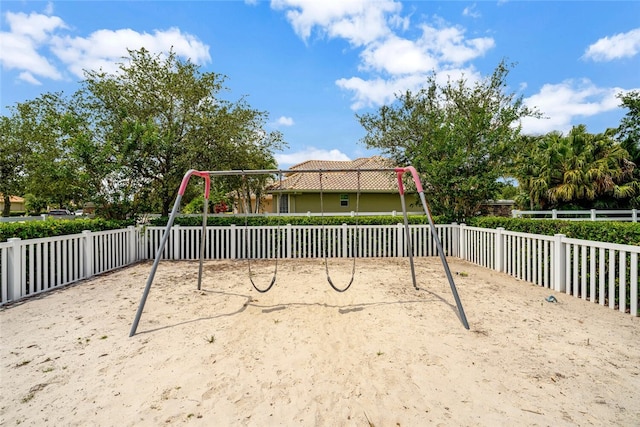 8280 Halbert Ln, Vero Beach, FL 32968 - view of property's community