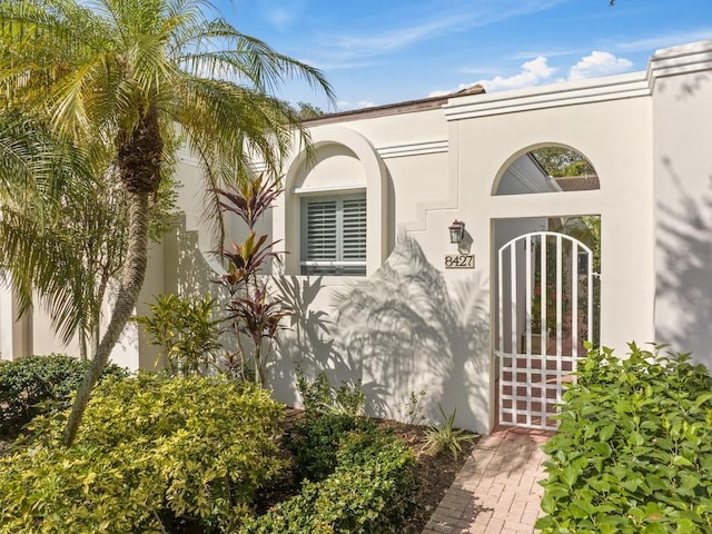 view of entrance to property