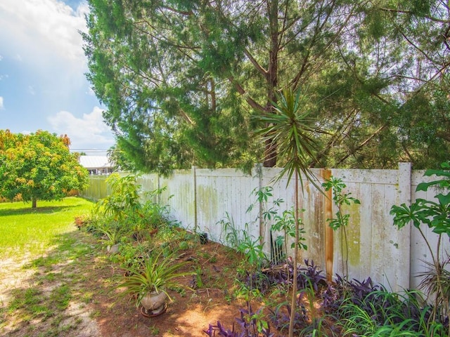 432 Watercrest St, Sebastian, FL 32958 - view of yard