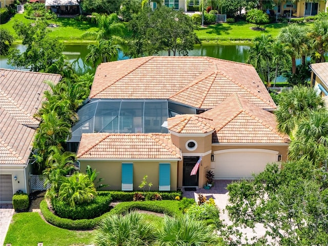 bird's eye view with a water view