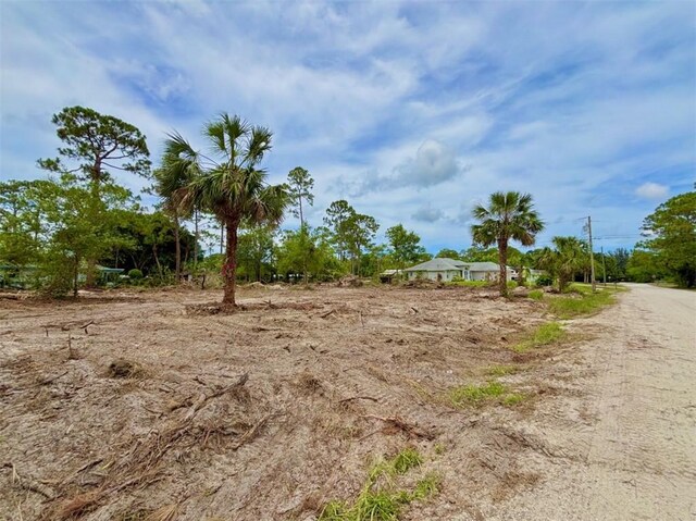 9140 81st St, Vero Beach, FL 32967