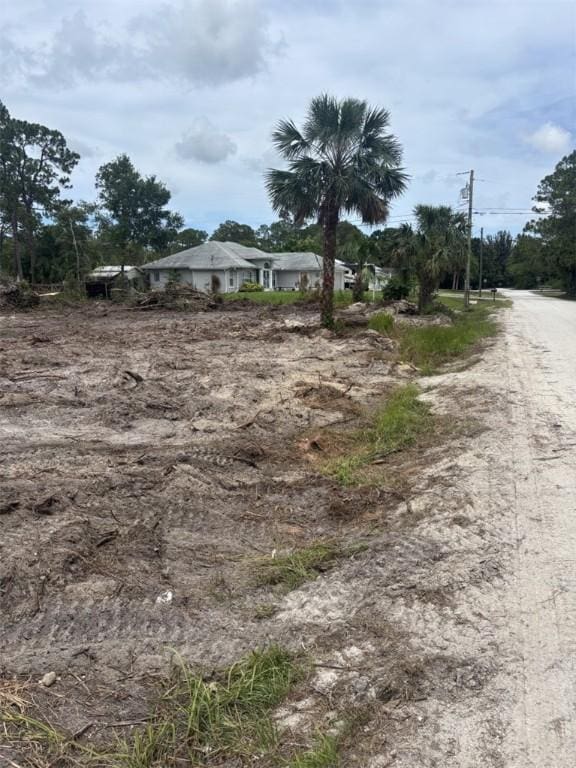 9140 81st St, Vero Beach, FL 32967