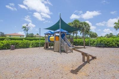 5582 49th Ave, Vero Beach, FL 32967 - community jungle gym with agricultural area and a rural view