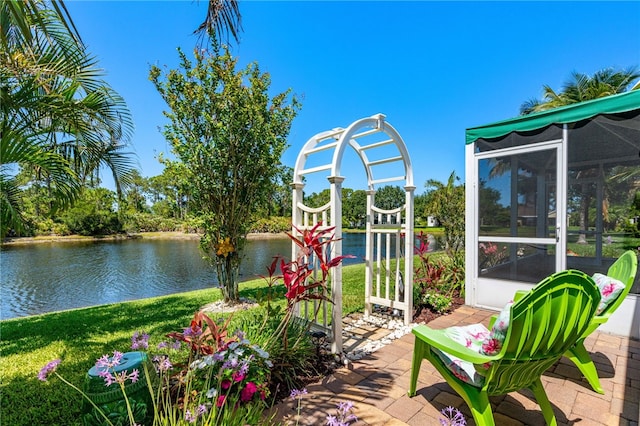 439 Briarcliff Cir, Sebastian, FL 32958 - view of patio / terrace with a water view