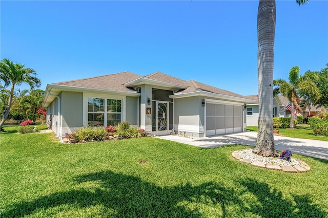 439 Briarcliff Cir, Sebastian, FL 32958 - ranch-style house featuring stucco siding, driveway, an attached garage, and a front lawn