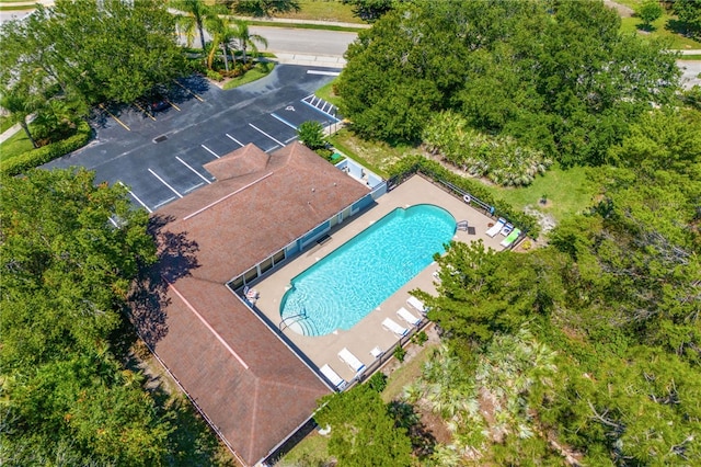439 Briarcliff Cir, Sebastian, FL 32958 - drone / aerial view of a pool area