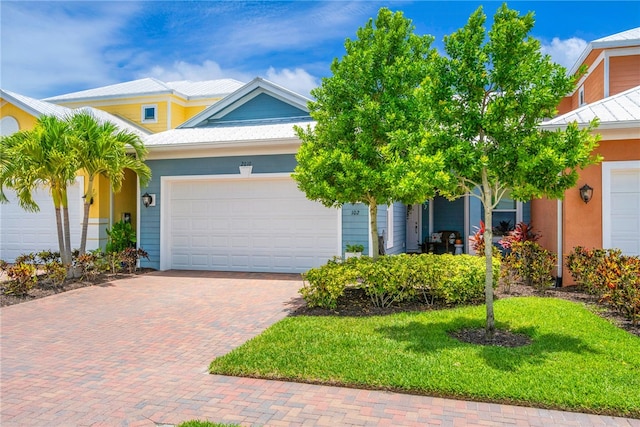 Listing photo 2 for 2000 Bridgepointe Cir Unit 102, Vero Beach FL 32967