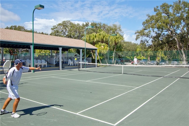 8830 S Sea Oaks Way Unit 301, Vero Beach, FL 32963 - view of tennis court