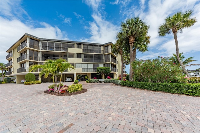 1850 Bay Rd Unit 3G, Vero Beach, FL 32963 - view of building exterior