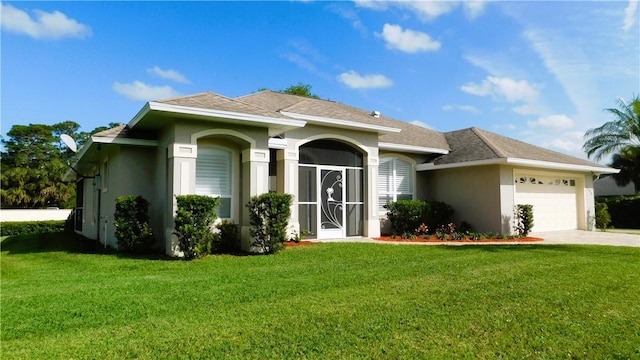 ranch-style house with stucco siding, a shingled roof, an attached garage, driveway, and a front lawn