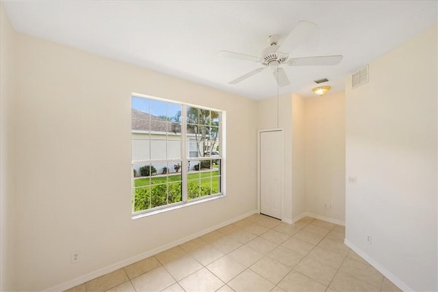 413 W Tangerine Sq SW, Vero Beach, FL 32968 - bathroom featuring vanity and toilet