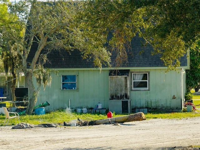 view of side of home