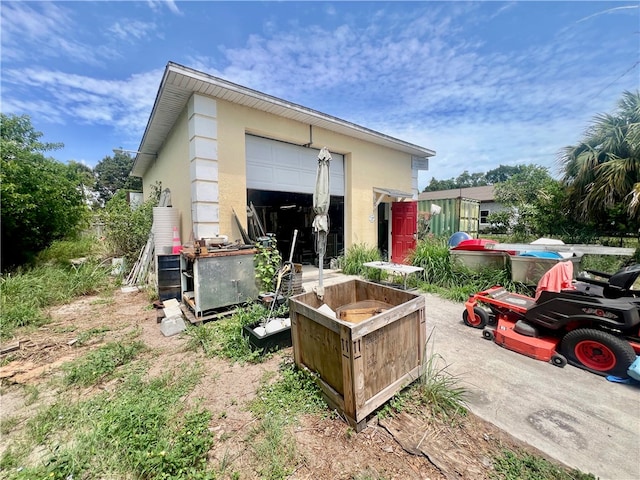 view of outdoor structure with a garage